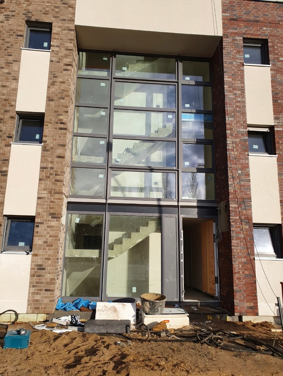 Vali Fenster und Türen