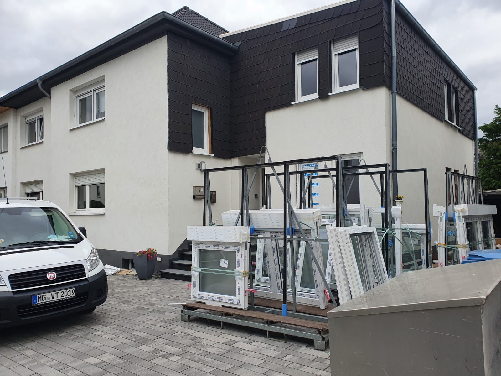 Vali Fenster und Türen